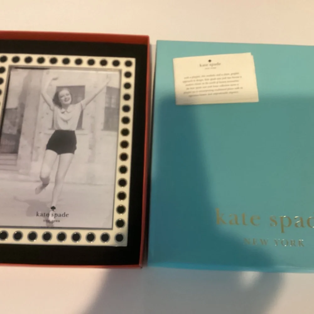 Kate Spade Cream and Black  Polka Dot Photo Frame 5x7 - Picture 2 of 9